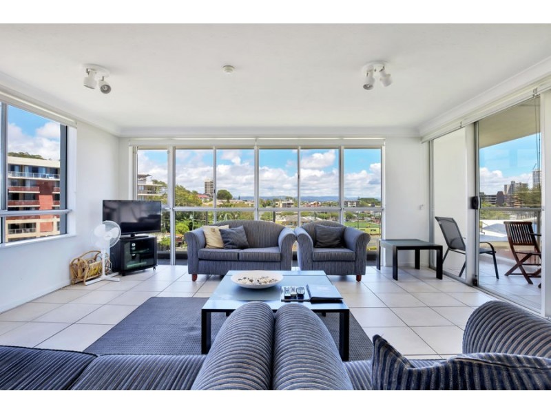 5F/52 Goodwin Terrace, Burleigh Heads QLD 4220