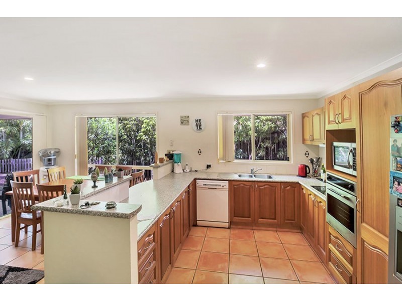 22 Santa Isobel Boulevard, Pacific Pines QLD 4211