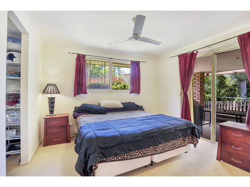 22 Santa Isobel Boulevard, Pacific Pines QLD 4211