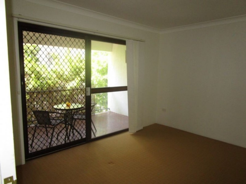 5/23 Jubilee Avenue, Broadbeach QLD 4218