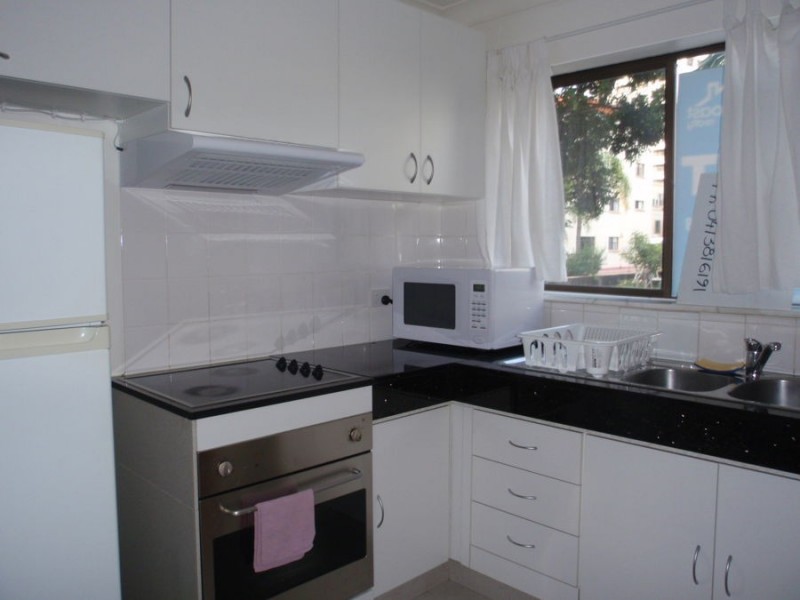 1/206 Surf Parade, Surfers Paradise QLD 4217