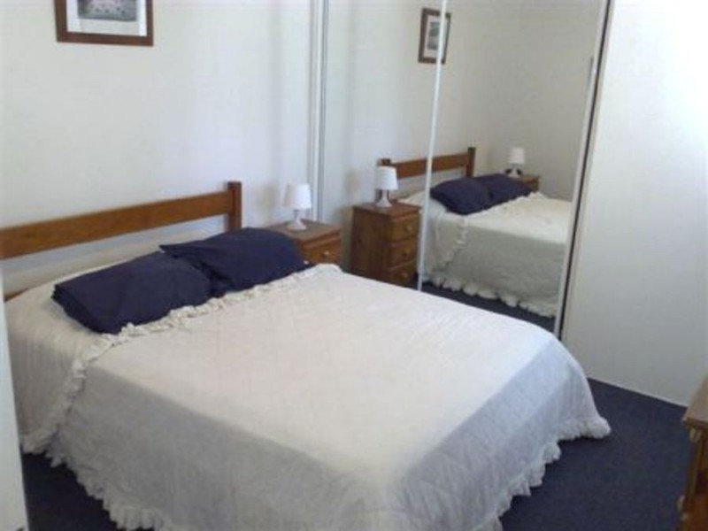 1/206 Surf Parade, Surfers Paradise QLD 4217