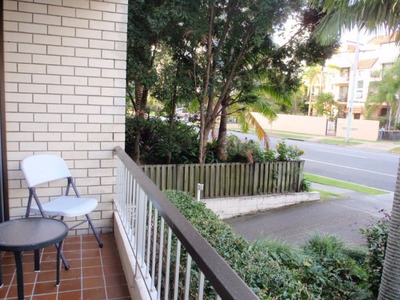 1/206 Surf Parade, Surfers Paradise QLD 4217