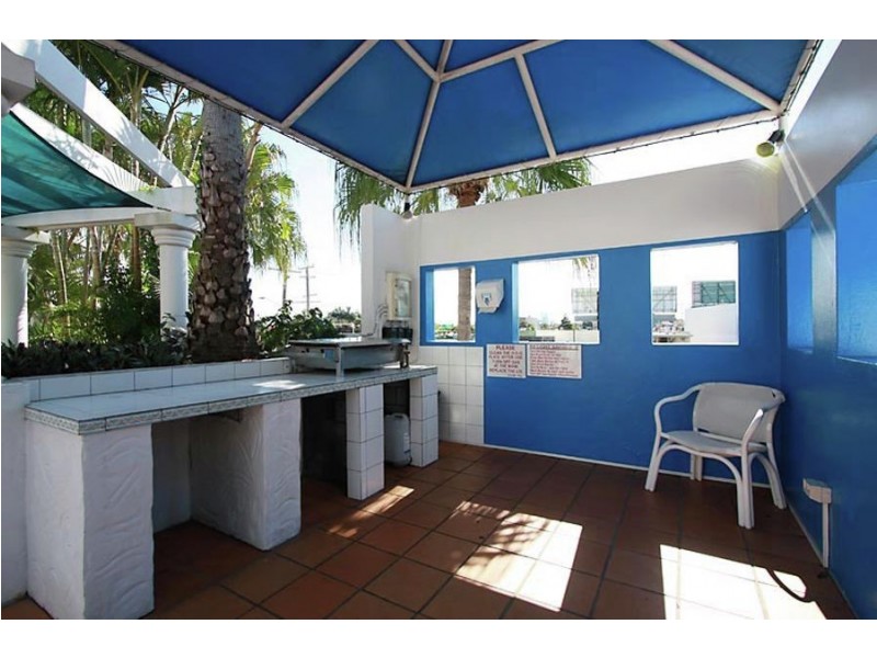 19/28 Chairlift Avenue “Santorini by the Sea”, Mermaid Beach QLD 4218