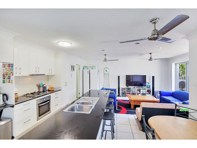 119 Eugaree Street, Southport QLD 4215