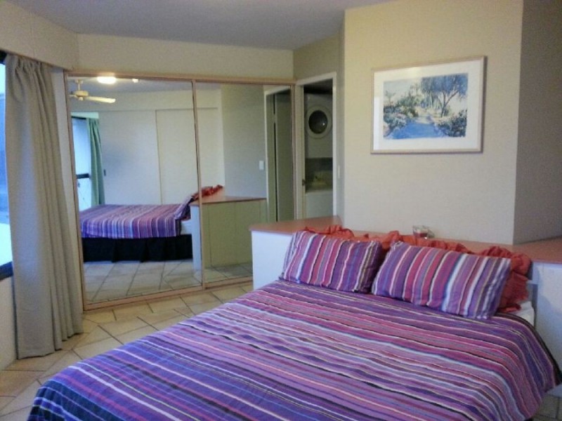 604 8-12 Trickett Street, Surfers Paradise QLD 4217