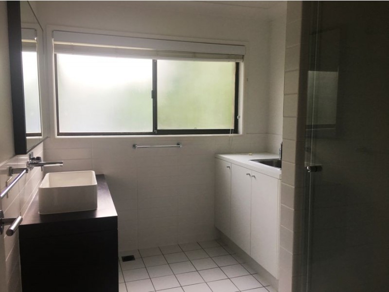 13 Chairlift Avenue East, Mermaid Beach QLD 4218