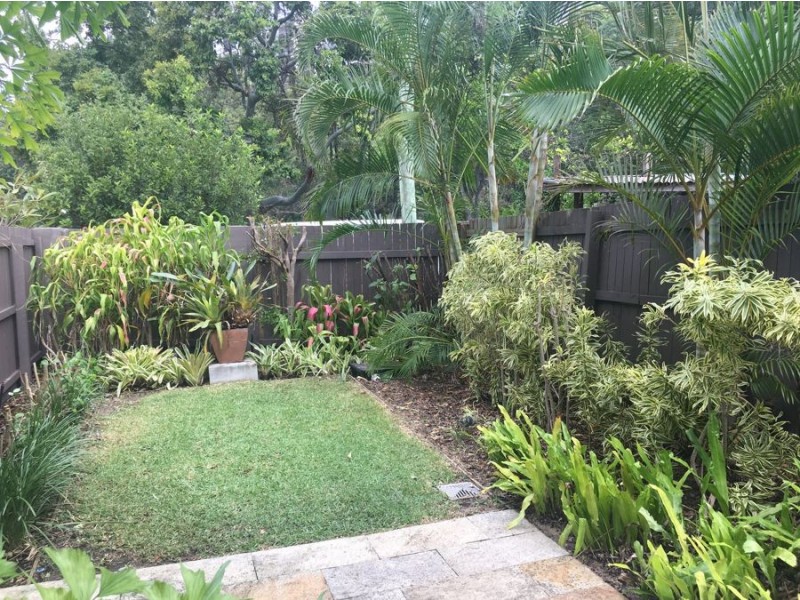 13 Chairlift Avenue East, Mermaid Beach QLD 4218