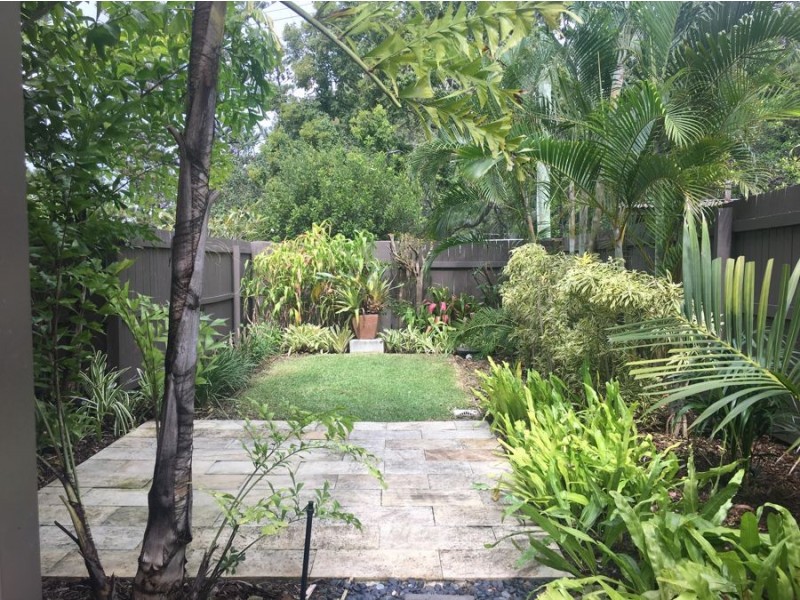 13 Chairlift Avenue East, Mermaid Beach QLD 4218