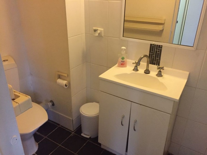 604S 8-12 Trickett Street, Surfers Paradise QLD 4217