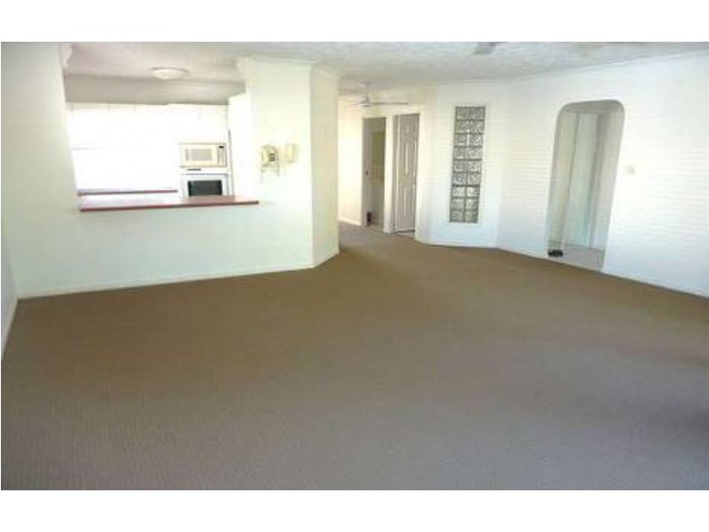 3/6 Petrel Avenue, Mermaid Beach QLD 4218