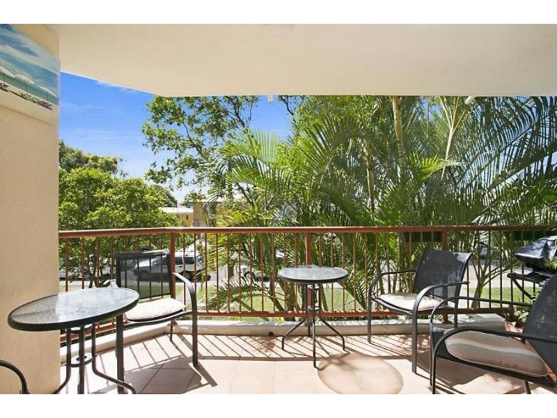 3/6 Petrel Avenue, Mermaid Beach QLD 4218