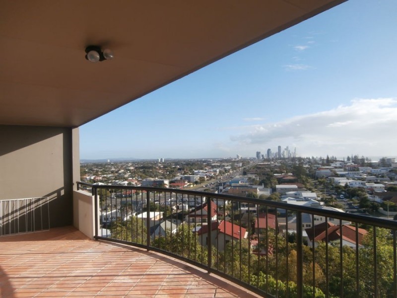 A37/1 Great Hall Drive “Magic Mountain”, Miami QLD 4220