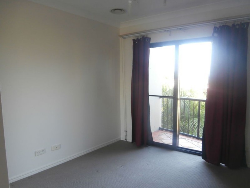 A37/1 Great Hall Drive “Magic Mountain”, Miami QLD 4220