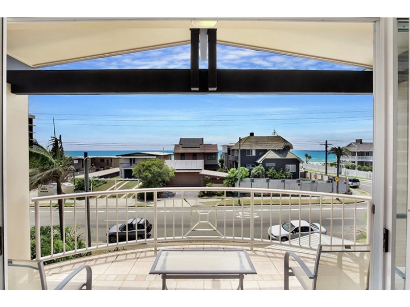 6 116-118 Albatross Avenue, Mermaid Beach QLD 4218