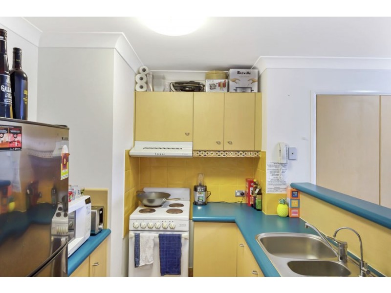 30/20 Anne Avenue, Broadbeach QLD 4218