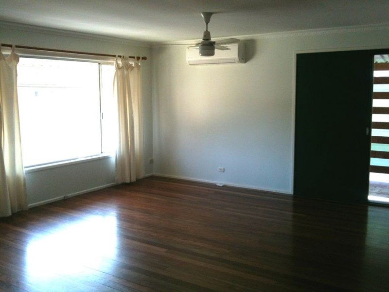 34 Kallay Street, Miami QLD 4220