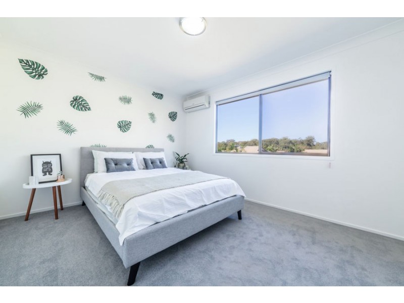 10/71 Olsen Avenue, Labrador QLD 4215