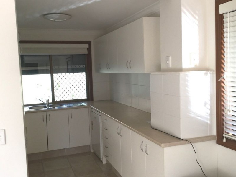 1 22-24 Heron Av, Mermaid Beach QLD 4218