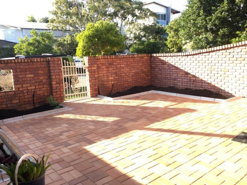 1 22-24 Heron Av, Mermaid Beach QLD 4218