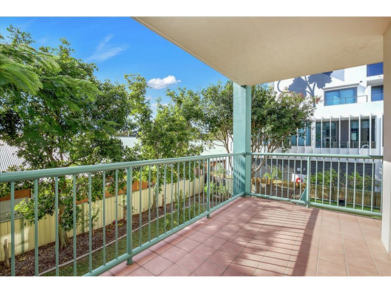 8/17 Markeri Street, Mermaid Beach QLD 4218
