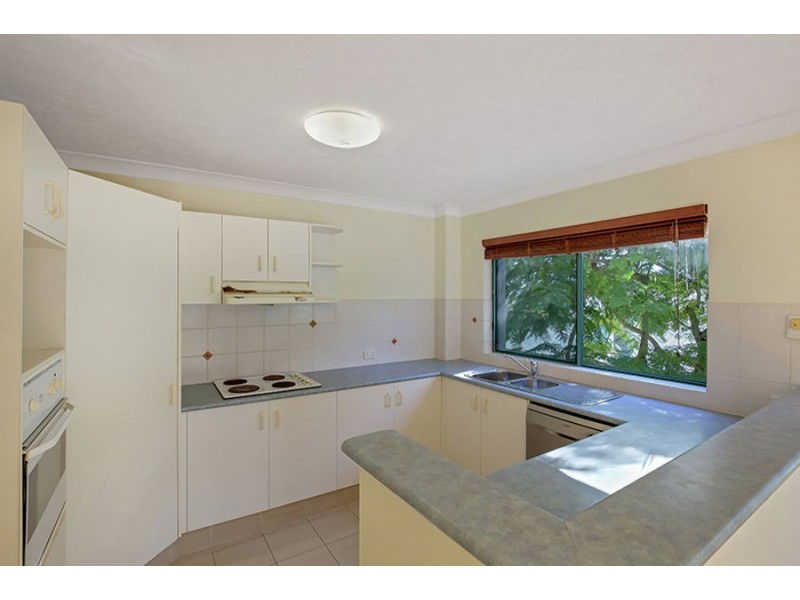 8/17 Markeri Street, Mermaid Beach QLD 4218