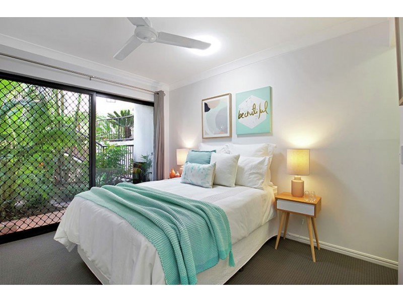 E6/1 Great Hall Drive, Nobby Beach QLD 4218