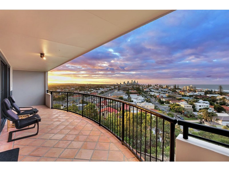 A37/1 Great Hall Drive, Nobby Beach QLD 4218