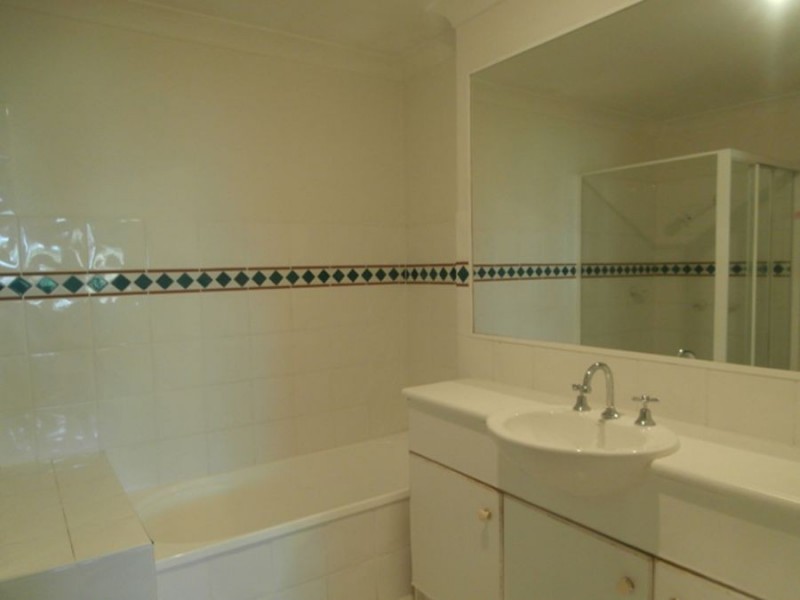 B26/1 Great Hall Drive “Magic Mountain”, Mermaid Beach QLD 4218