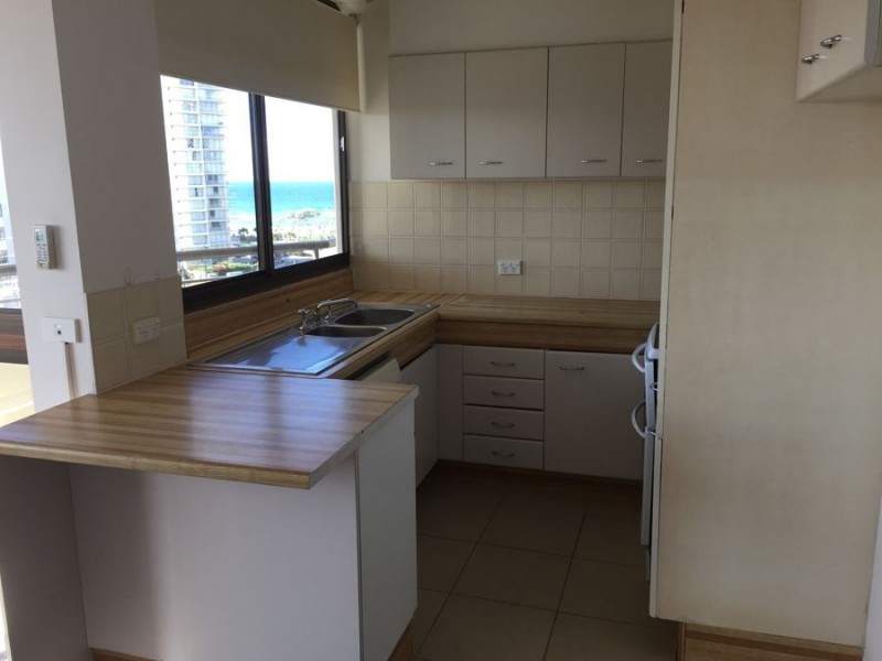 14 14 Queensland Avenue, Broadbeach QLD 4218