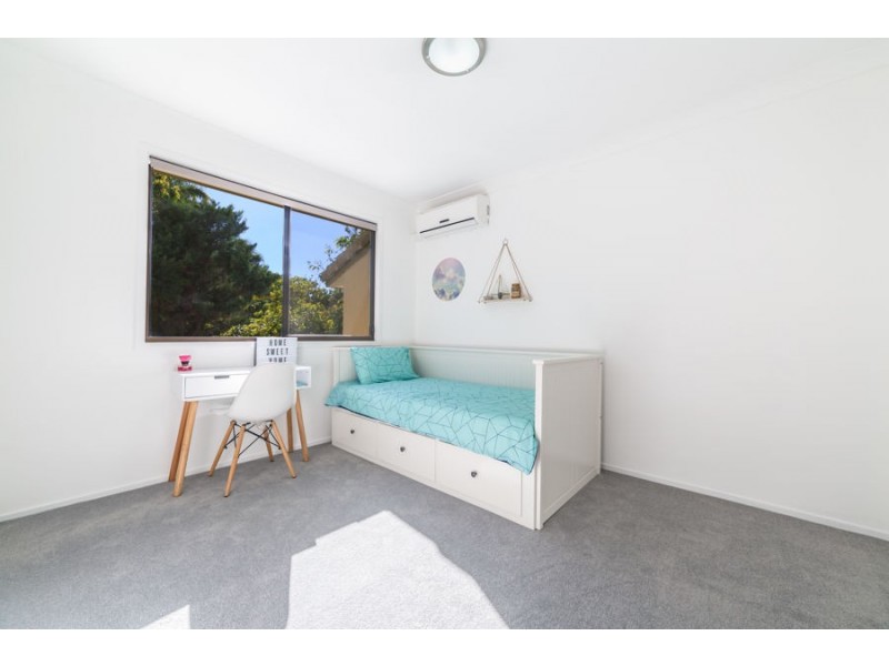 10/71 Olsen Av, Labrador QLD 4215