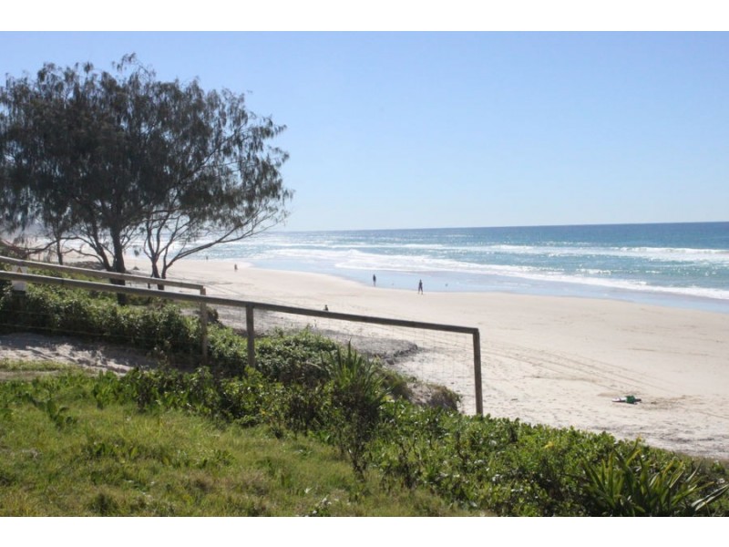 9/40 Marine Parade “Sanderling”, Miami QLD 4220