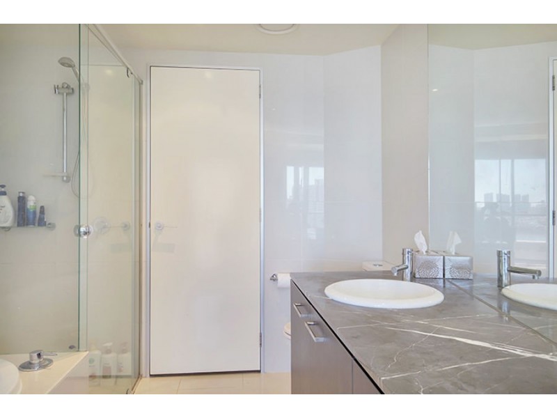 2103/4 Wahroonga Place, Surfers Paradise QLD 4217