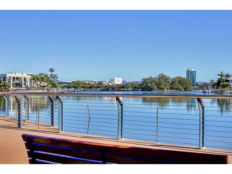 2103/4 Wahroonga Place, Surfers Paradise QLD 4217