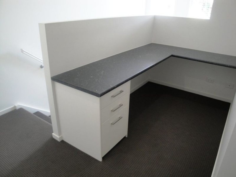 4/119 Eugaree St, Southport QLD 4215