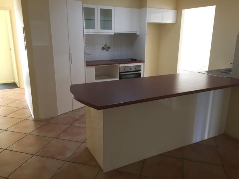 4 Ripponlea Street, Robina QLD 4226