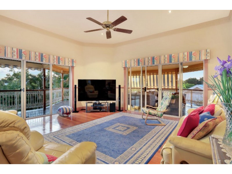 5 Kootingal Street, Ashmore QLD 4214