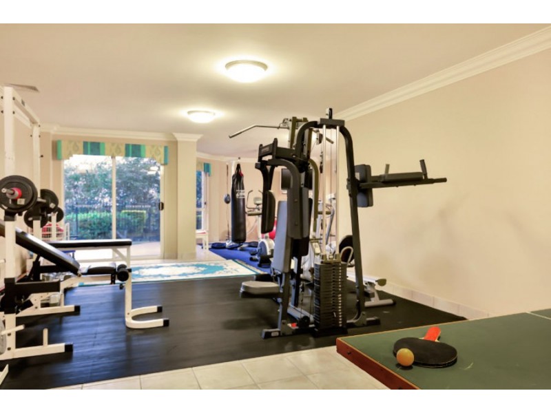 5 Kootingal Street, Ashmore QLD 4214