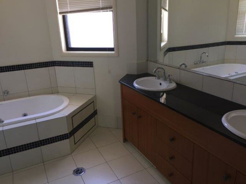 7/141 Cotlew Street, Ashmore QLD 4214