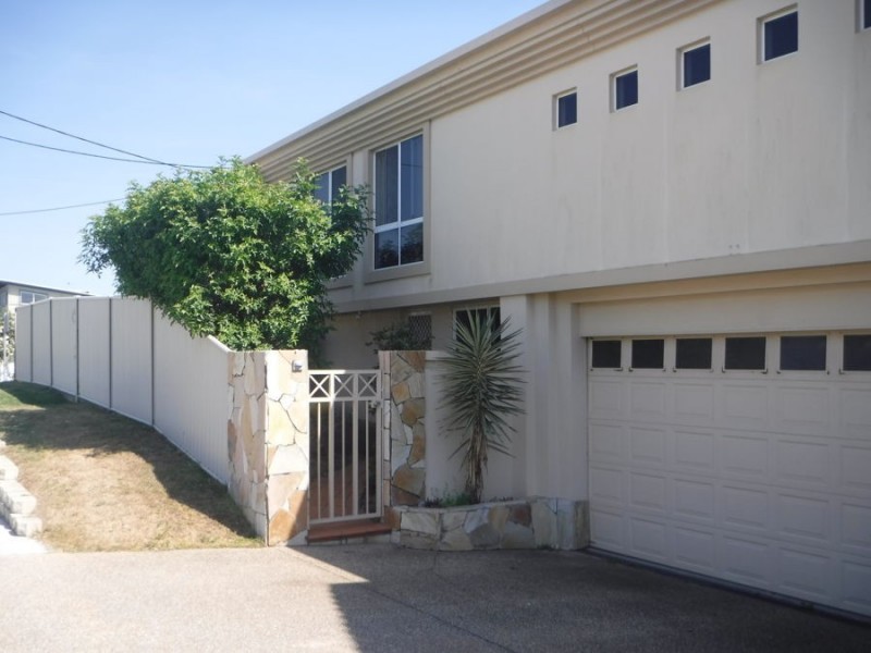11 Lavarack Road, Mermaid Beach QLD 4218