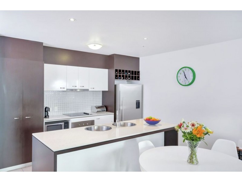 1309/18 Fern Street, Surfers Paradise QLD 4217