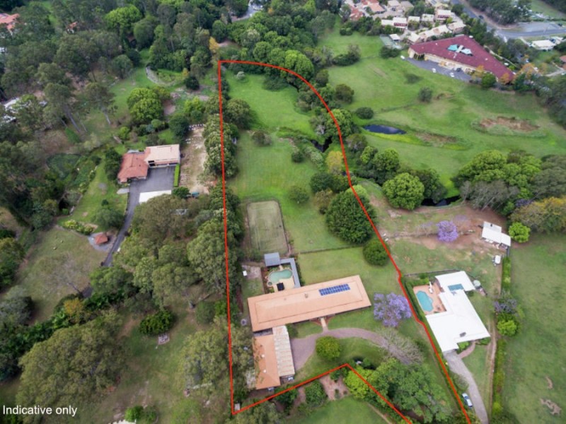 22 Oak Street, Nerang QLD 4211