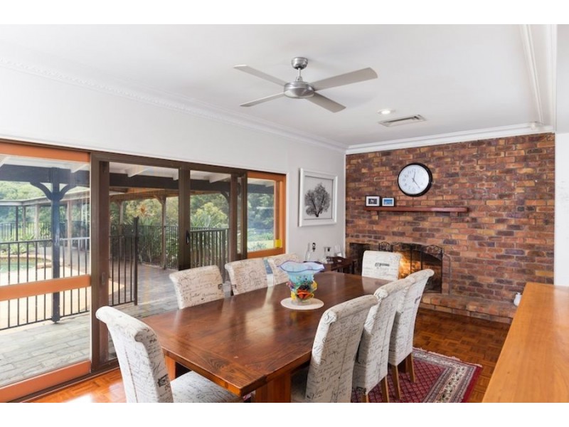 22 Oak Street, Nerang QLD 4211