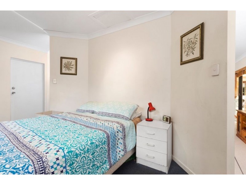 22 Oak Street, Nerang QLD 4211