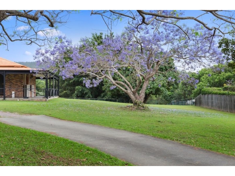 22 Oak Street, Nerang QLD 4211
