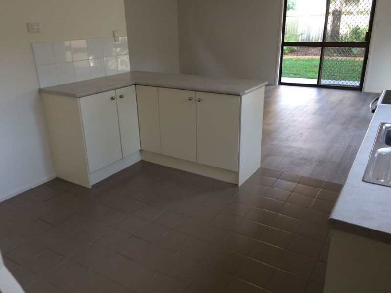 2/2042 Gold Coast Highway, Miami QLD 4220