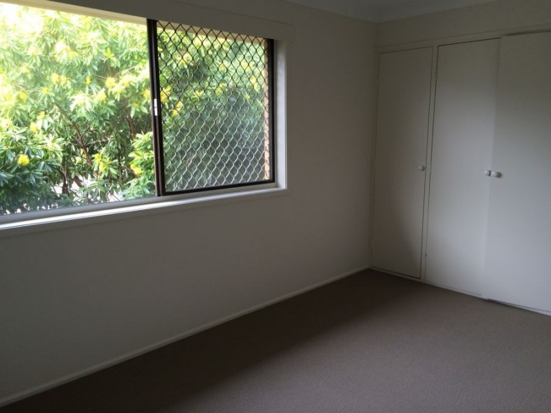 2/2042 Gold Coast Highway, Miami QLD 4220