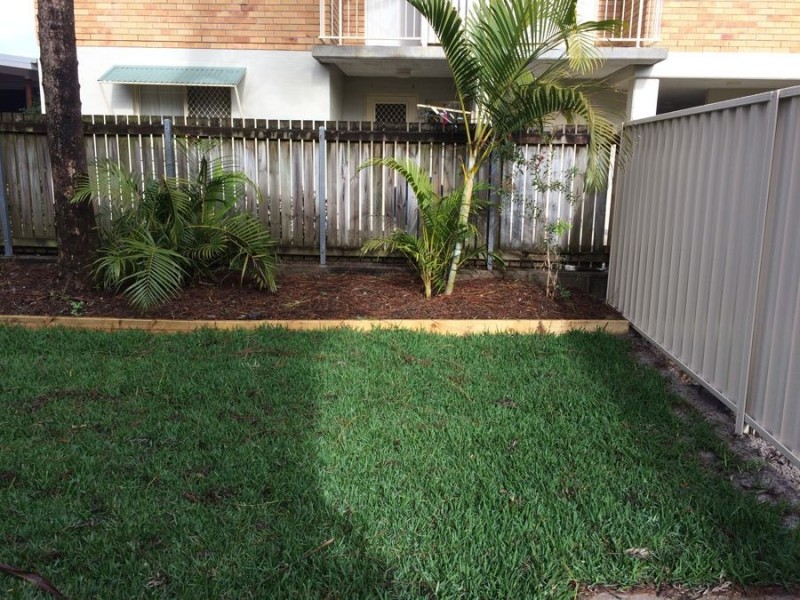 2/2042 Gold Coast Highway, Miami QLD 4220