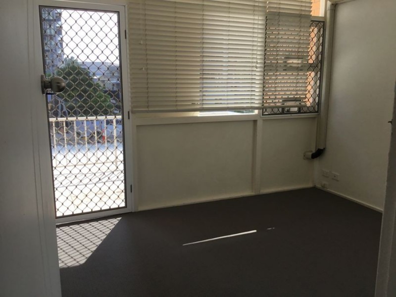 1/49 Surf Parade, Broadbeach QLD 4218