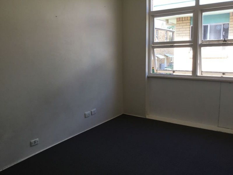 1/49 Surf Parade, Broadbeach QLD 4218